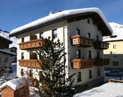 title="Chalet